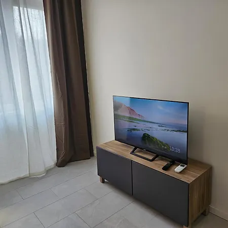 House 2